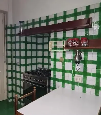 Dock Bay Apartment